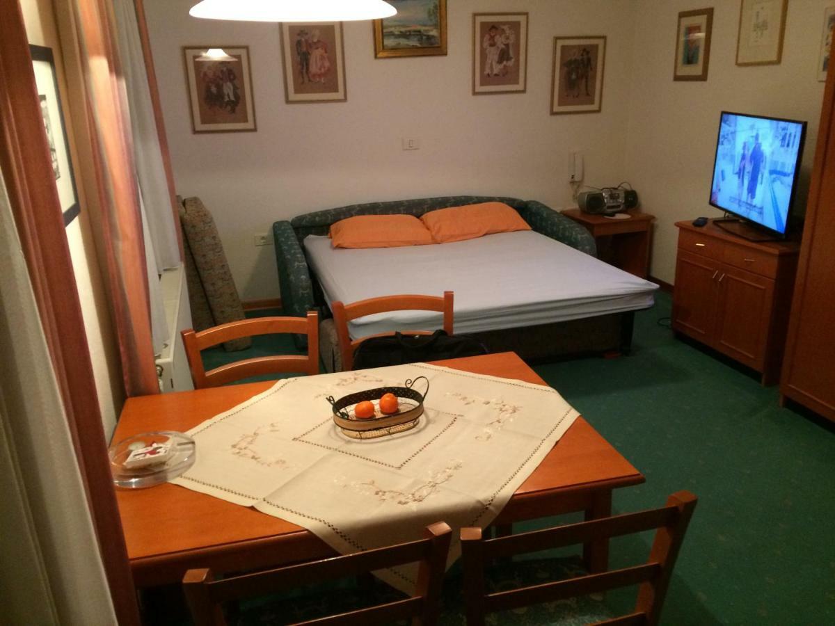 Vila Vesna ปอร์โตรอซ ภายนอก รูปภาพ